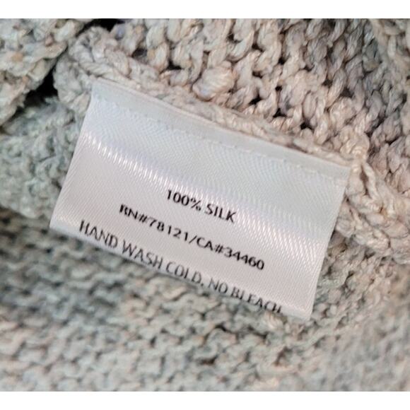 Eileen Fisher Oatmeal Lightweight V-Neck Sweater – PM – 100% Silk Sequin Sparkle - Picture 7 of 7